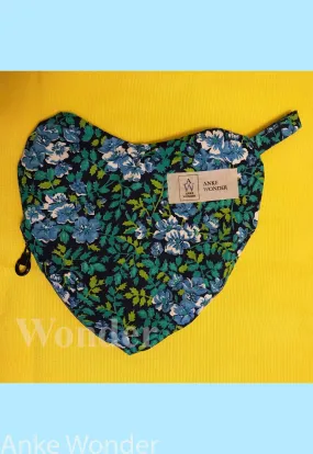 Blue Floral Heart Purse Zipper Closure