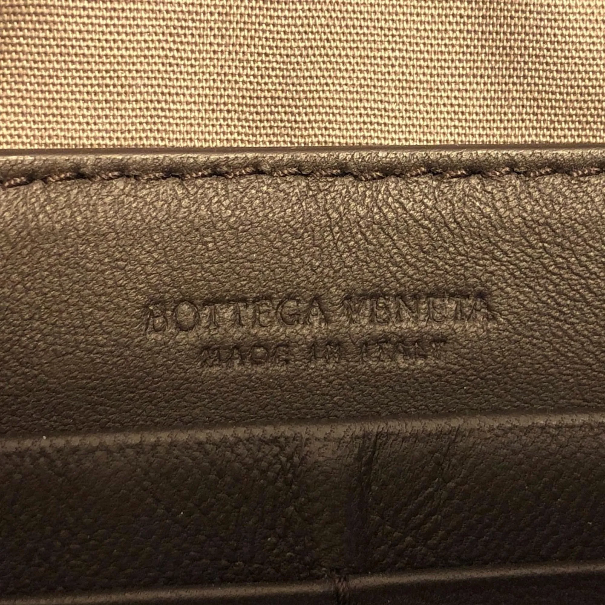 Bottega Veneta Intrecciato Clutch Bag (SHG-8LN9U5)