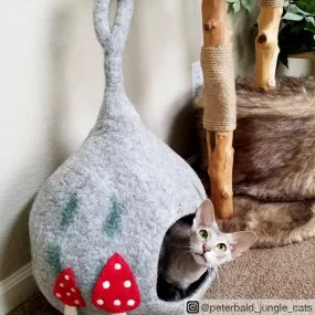 Cat Cave - Mushroom