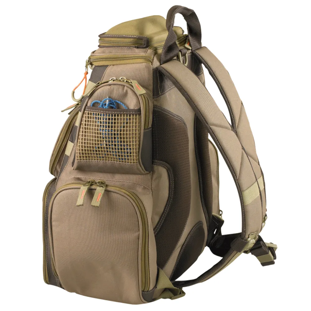 CLC Wild River Nomad, Lighted Backpack