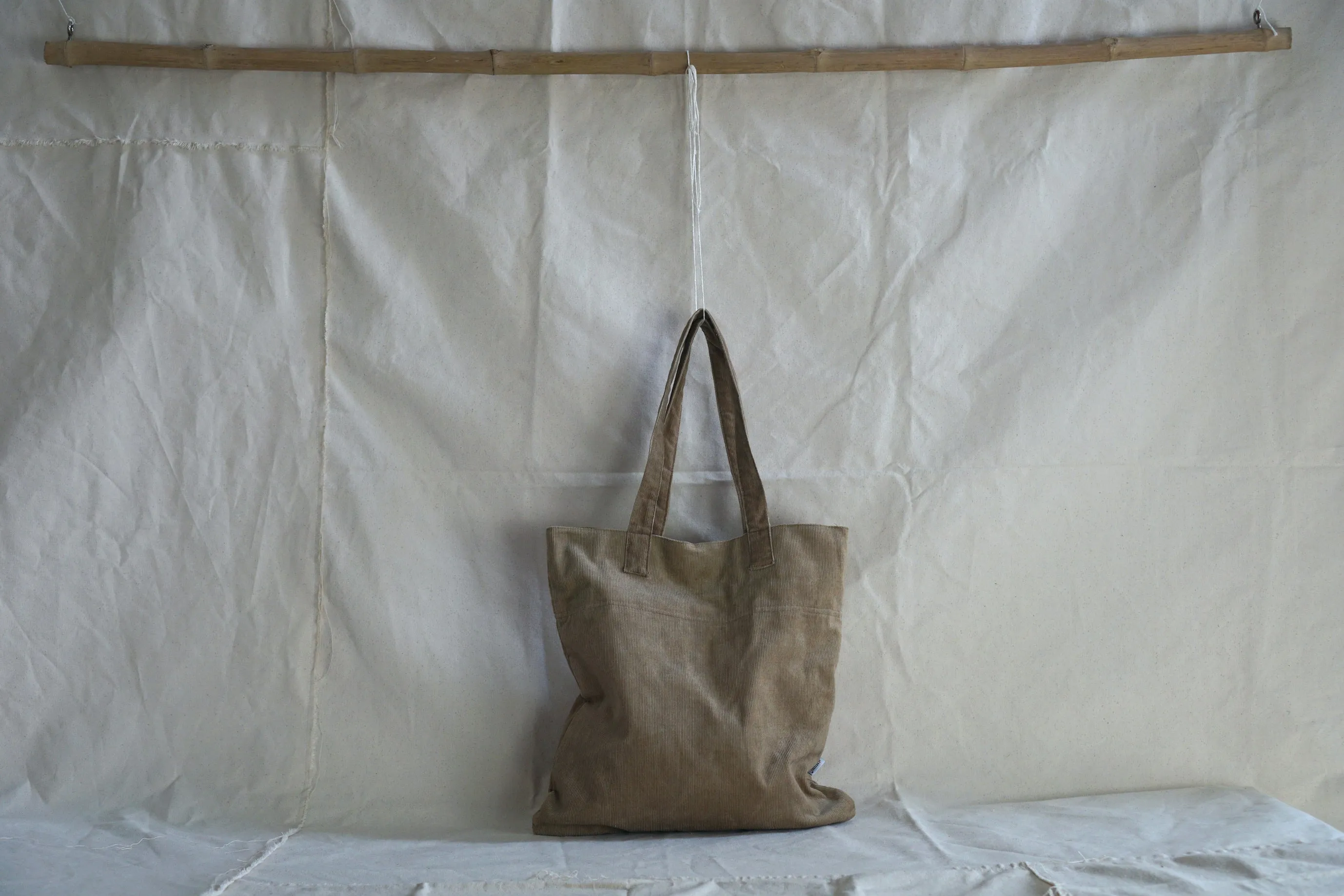 CORDUROY TOTE BAG