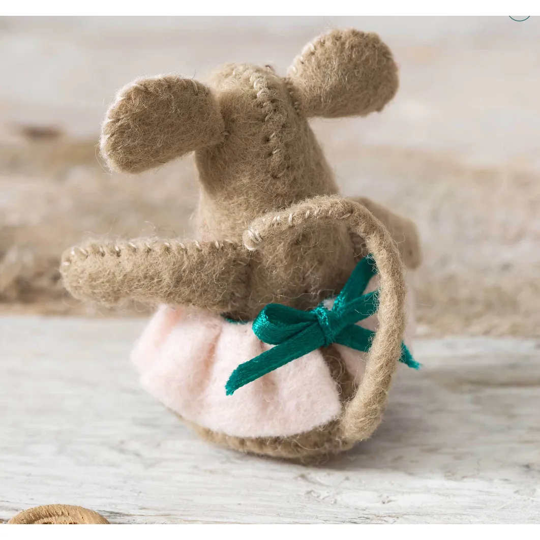 Corrine Lapierre | Wool Felt Craft Kit - Mouse Family