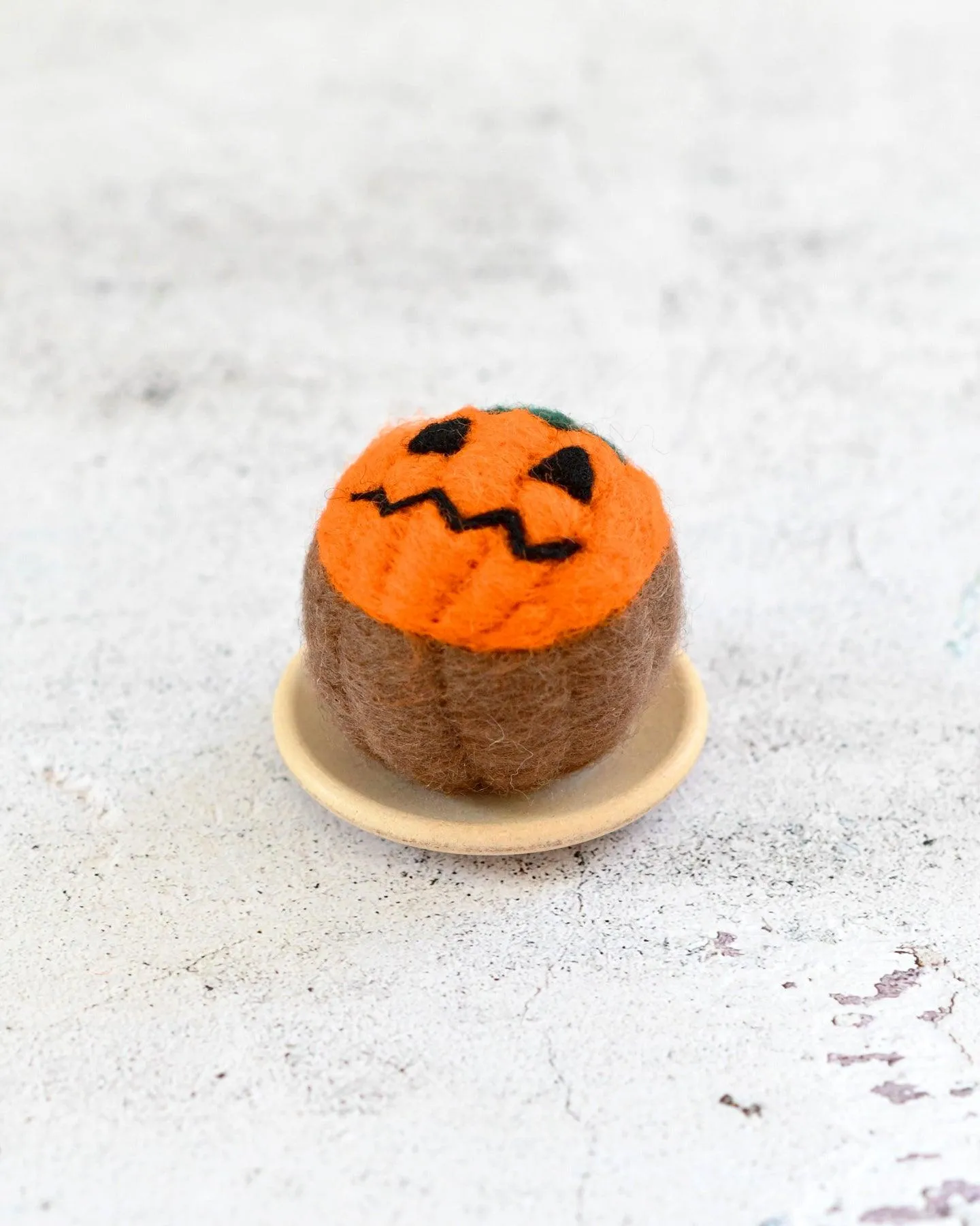 Felt Cupcake - Orange Jack O Lantern