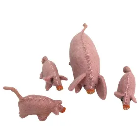 Felt Pig Family - Mama with 3 piglets