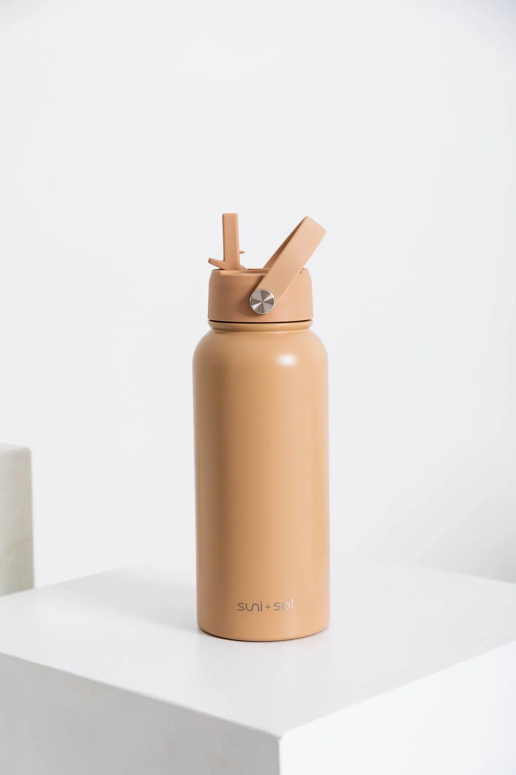 Flynn 1L Water Bottle - Tan - Suni and Sol