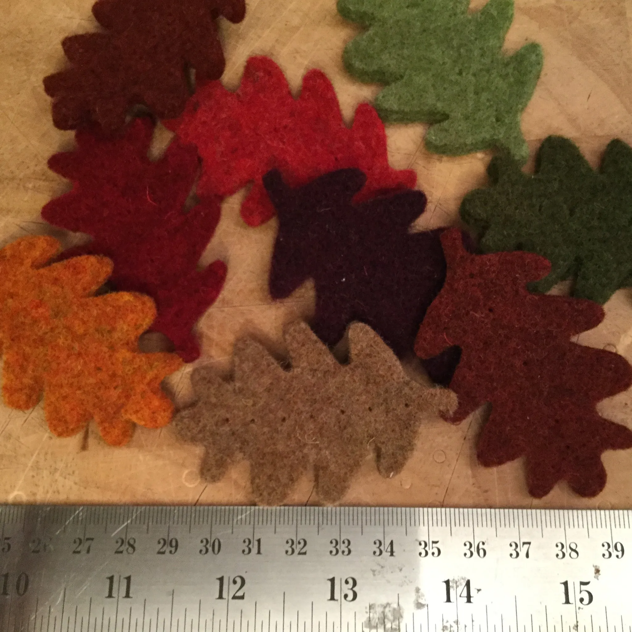 Joe's Toes Felt Oak Leaves