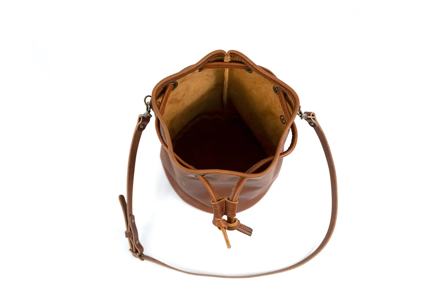 LEATHER BUCKET BAG - LARGE - PEANUT BISON