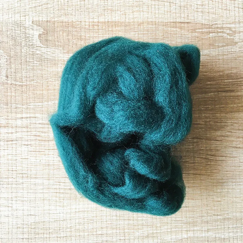 Needle felted wool felting Woods Green wool Roving for felting supplies short fabric easy felt