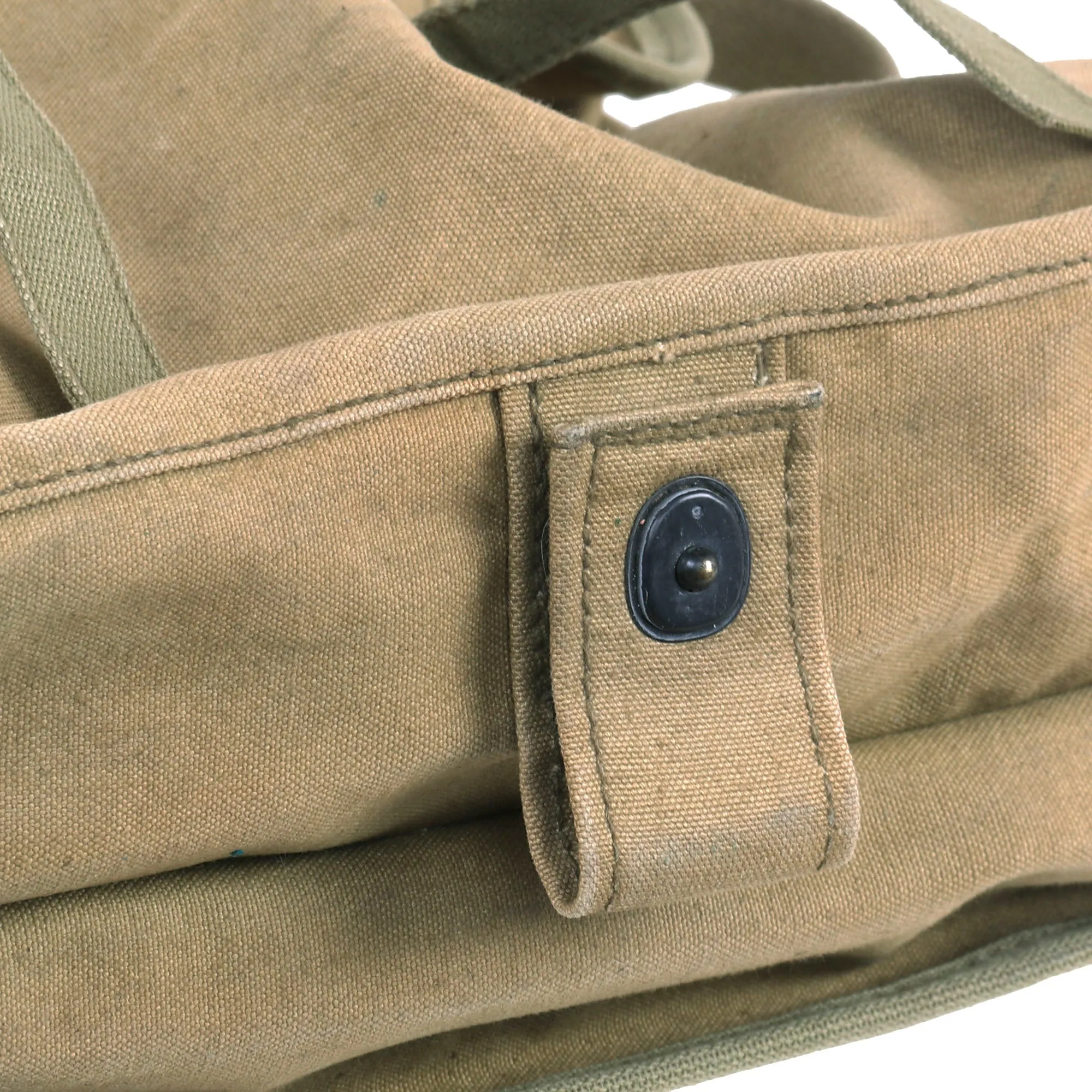 Original U.S. WWII 1943 Dated USMC Musette Bag by Lite Mfg. Co.