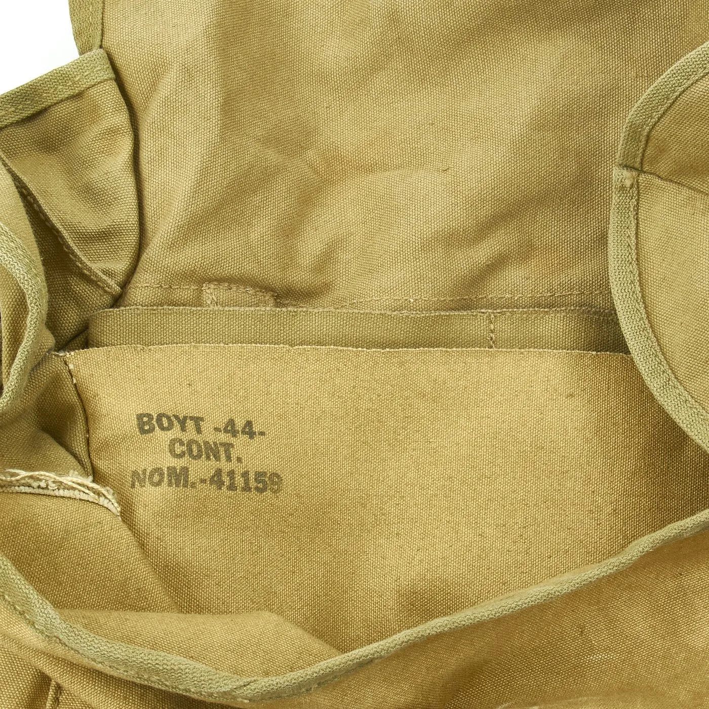 Original U.S. WWII 1944 dated USMC Musette Bag by Boyt with 1943 Dated Camouflage Shelter Half