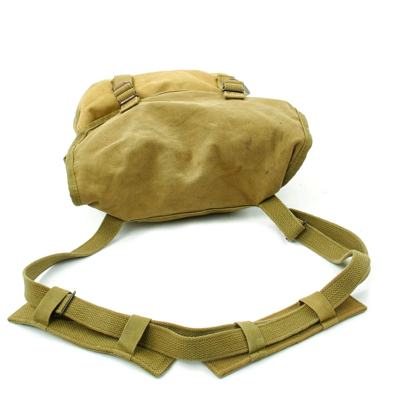 Original U.S. WWII 1944 dated USMC Musette Bag by Boyt with 1943 Dated Camouflage Shelter Half