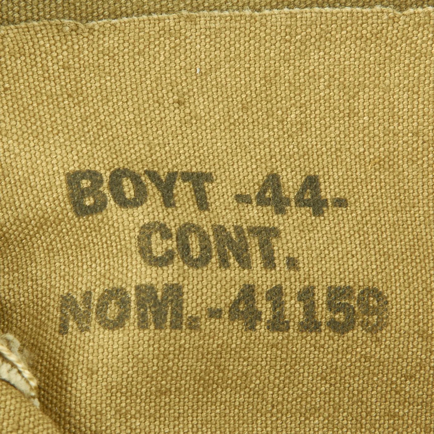 Original U.S. WWII 1944 dated USMC Musette Bag by Boyt with 1943 Dated Camouflage Shelter Half