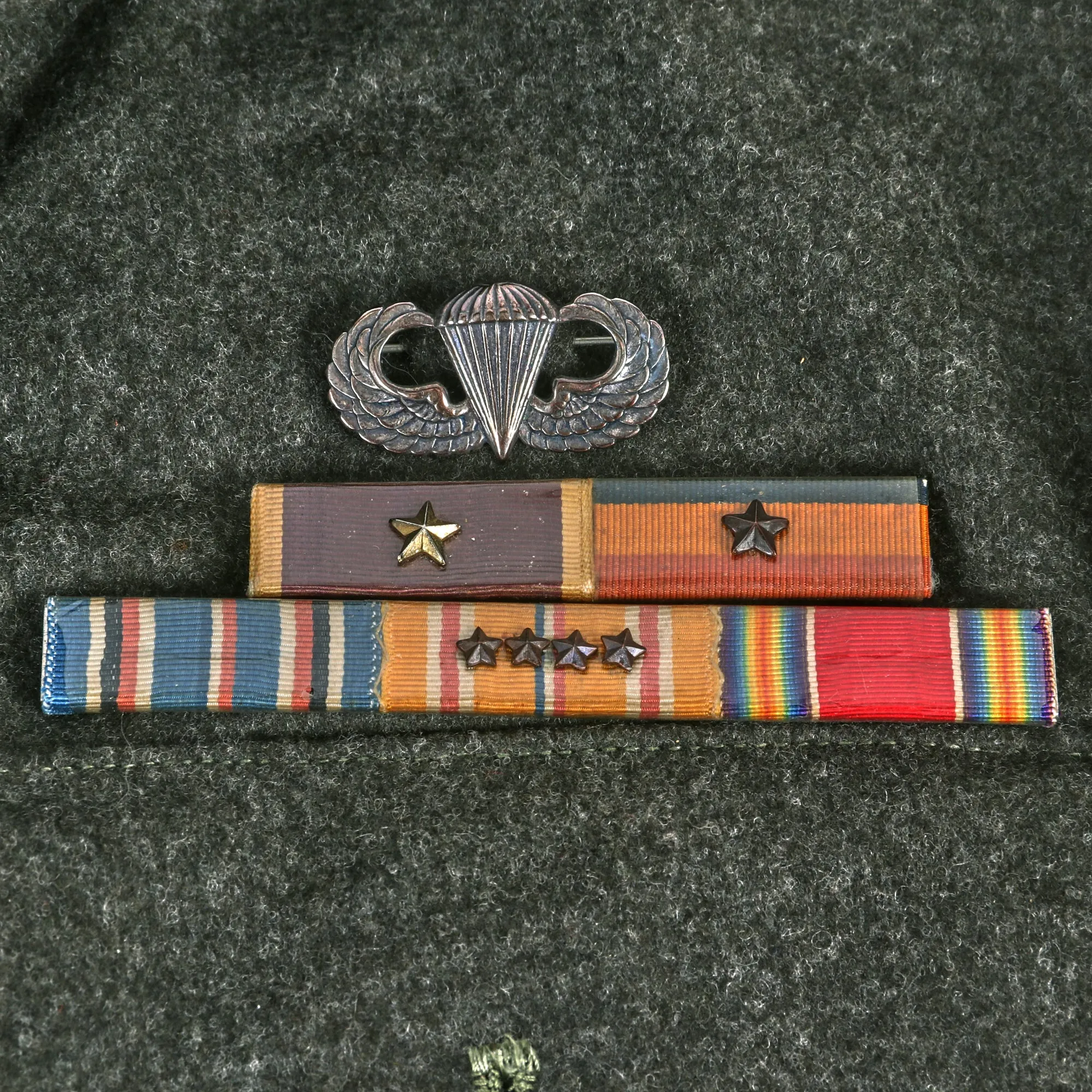 Original U.S. WWII Marine Corps ParaMarine 1st Marine Parachute Regiment Master Technical Sergeant Uniform Jacket with Jump Wings & Purple Heart Ribbon Bar - Dated 1942