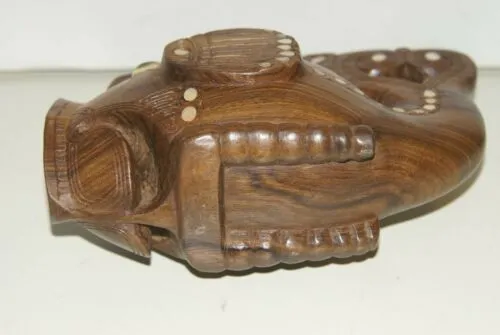 Scarce South Pacific Ethnic Art Trobriand Mother Of Pearl Hand Carved Fish 1A16