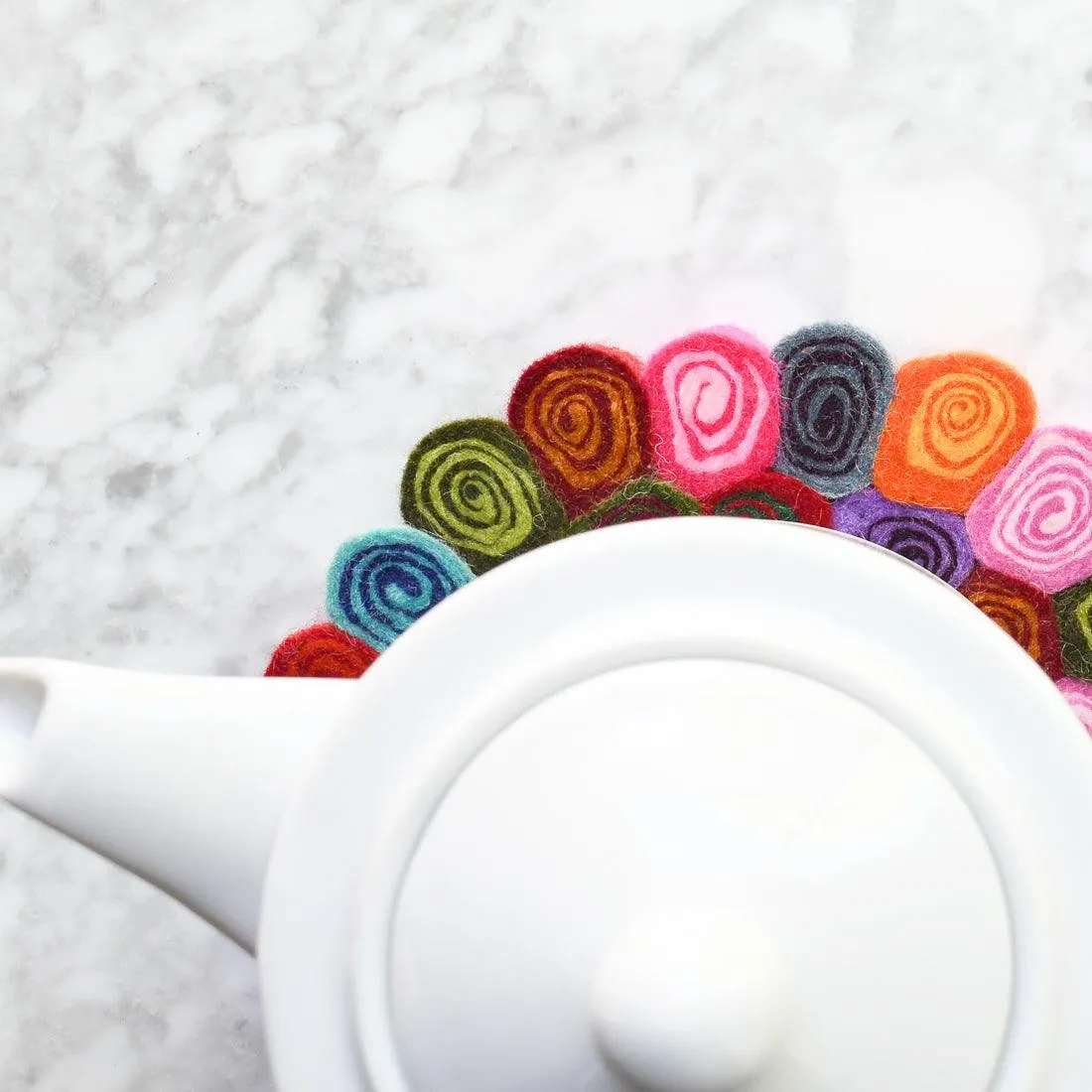 Teapot Trivet - Colourful Spiral 20cm