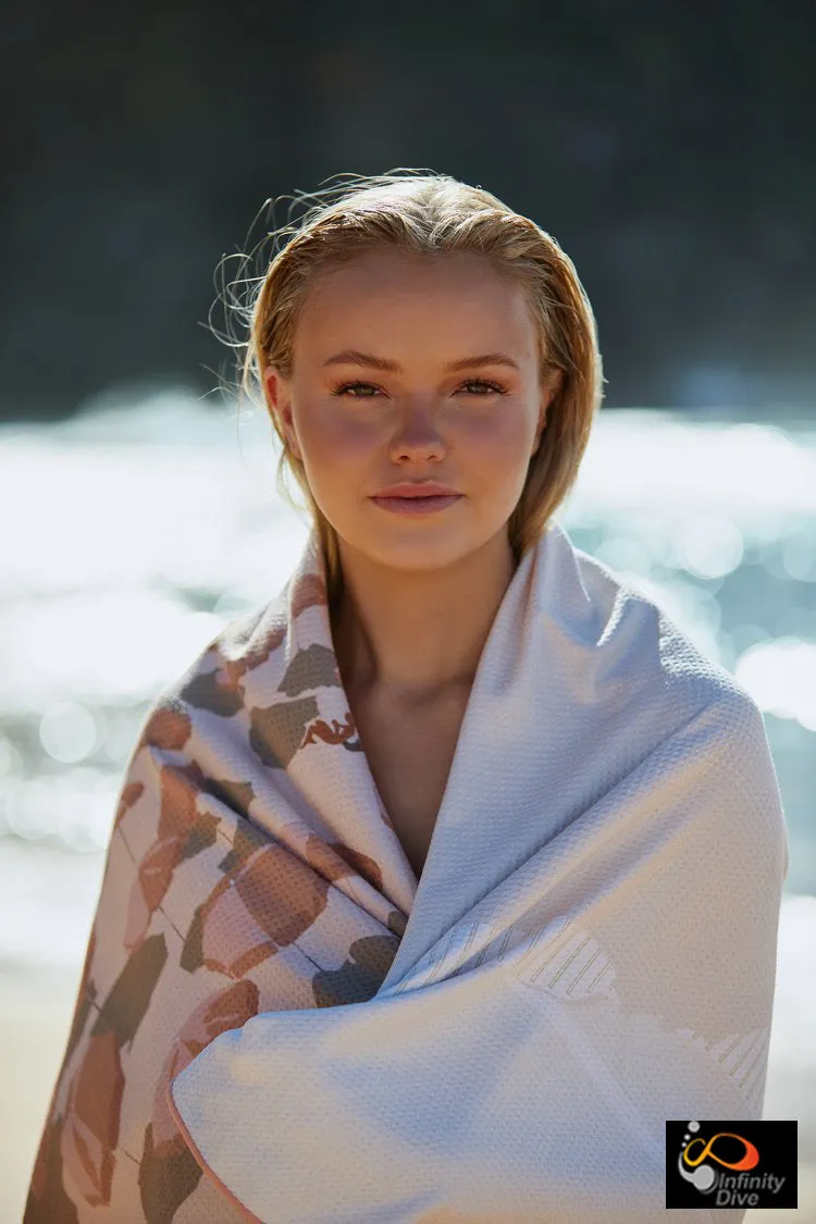 Tsigrado Sand-Free & Eco-Friendly Beach Towel