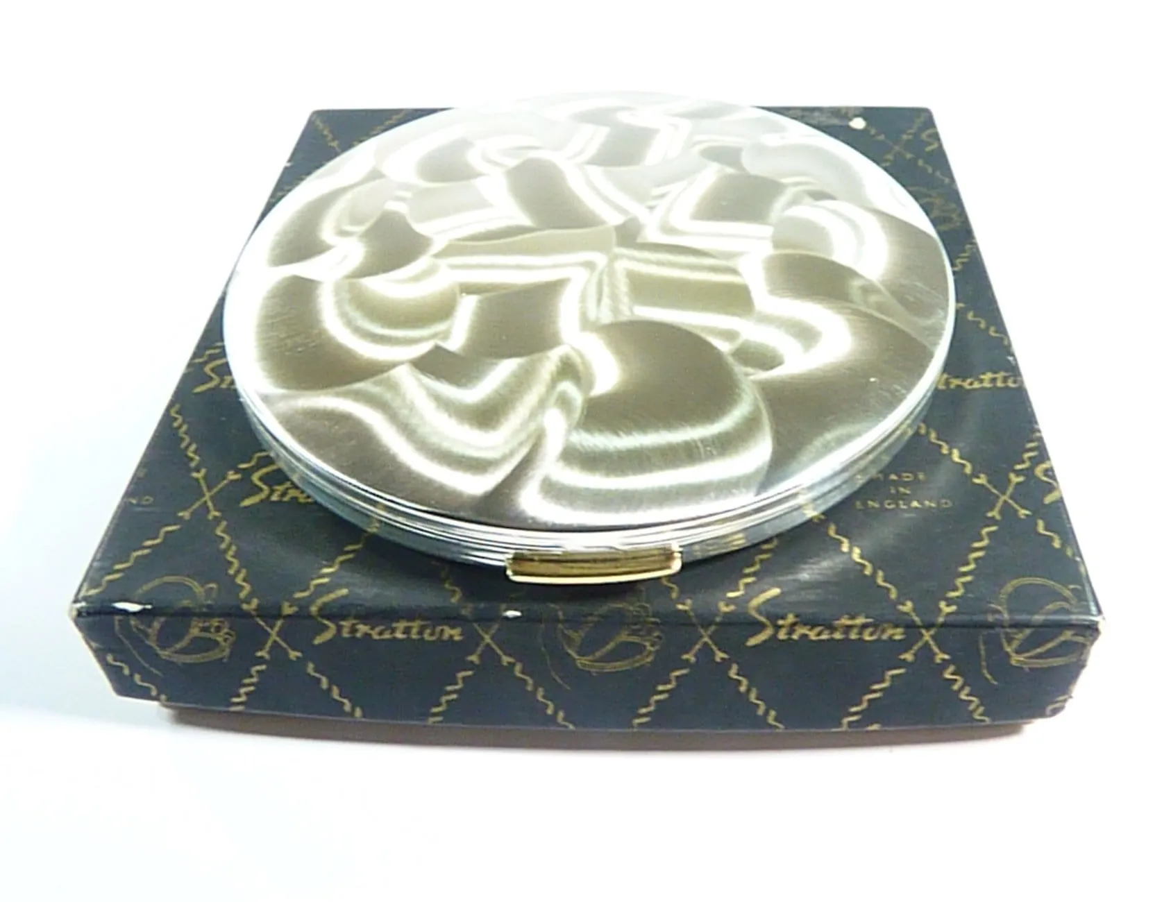 Unused Rare Boxed Silver Plated Stratton Compact Mirror