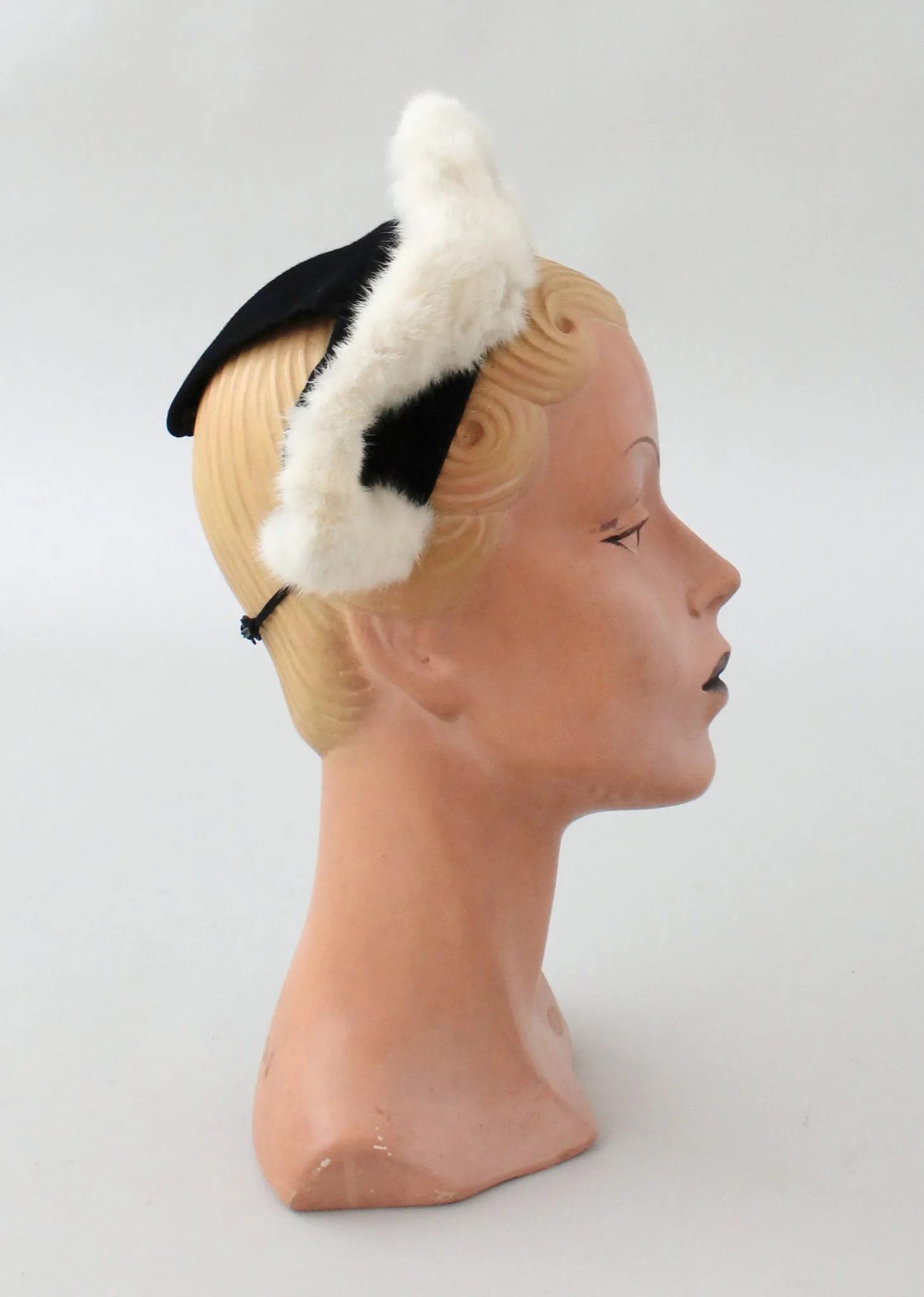 Vintage 1940s White Fur and Black Felt Hat