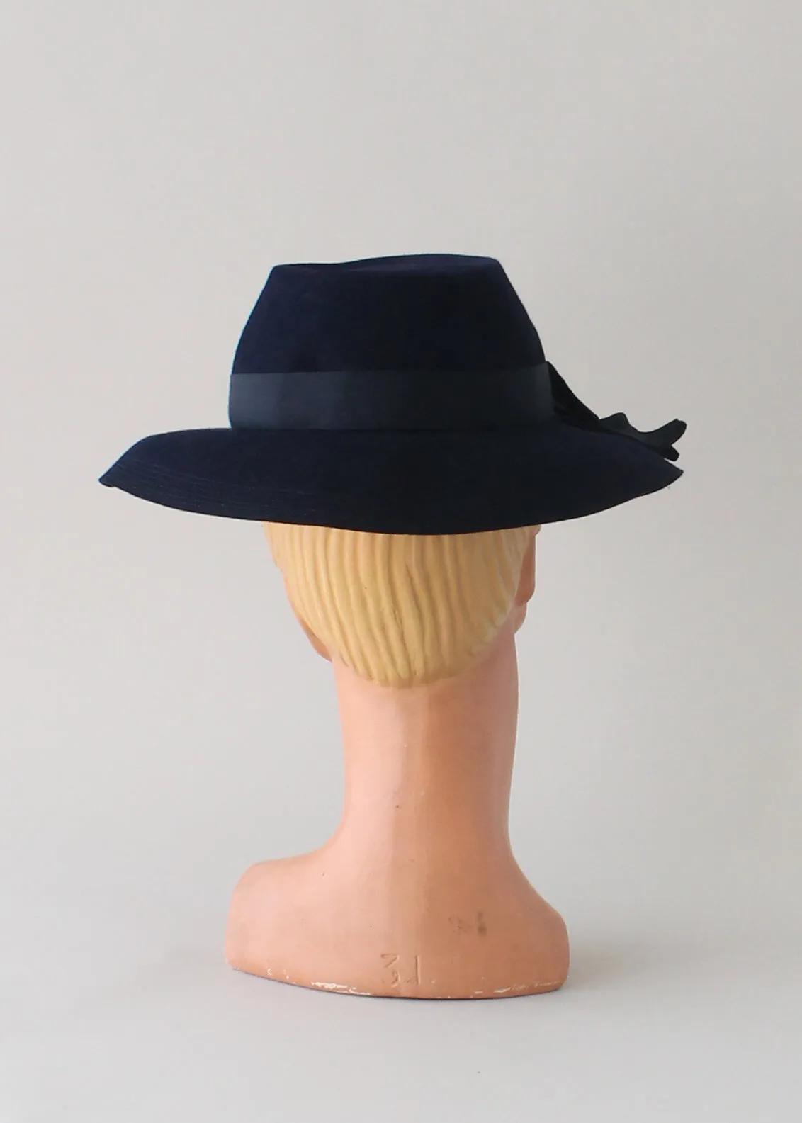 Vintage Late 1930s Navy Felt Fedora