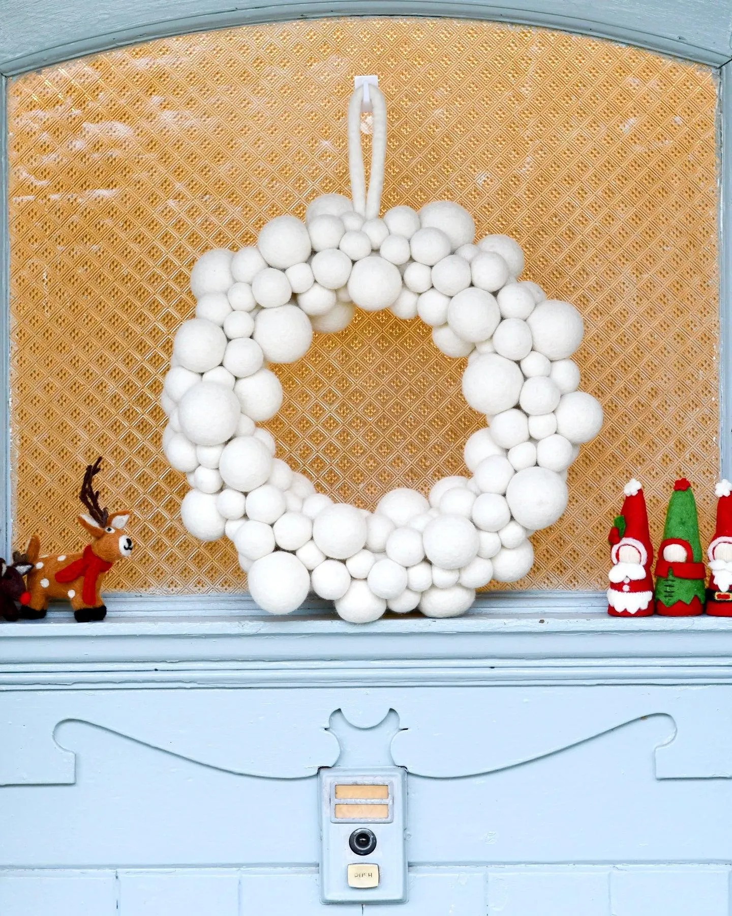 White Felt Ball Wreath (35cm)